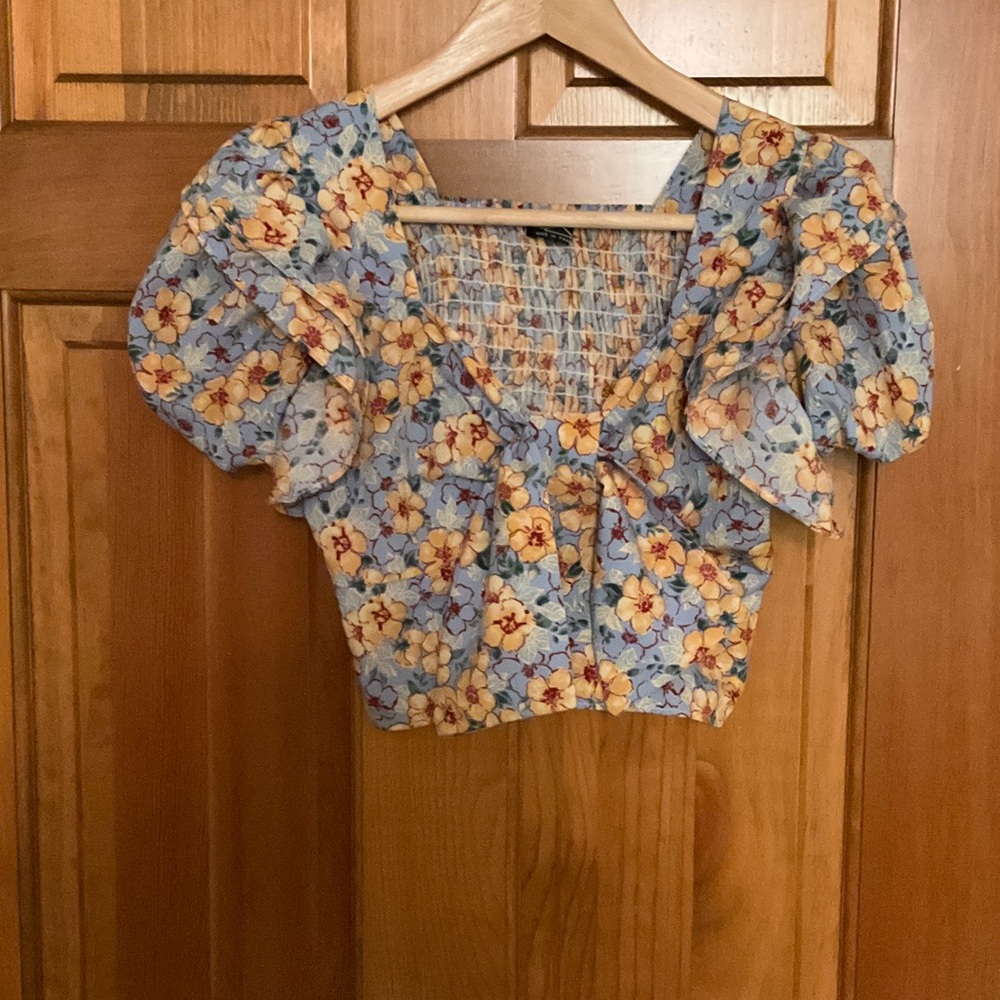 Blue Floral Puff-Sleeve Smocked Crop Top